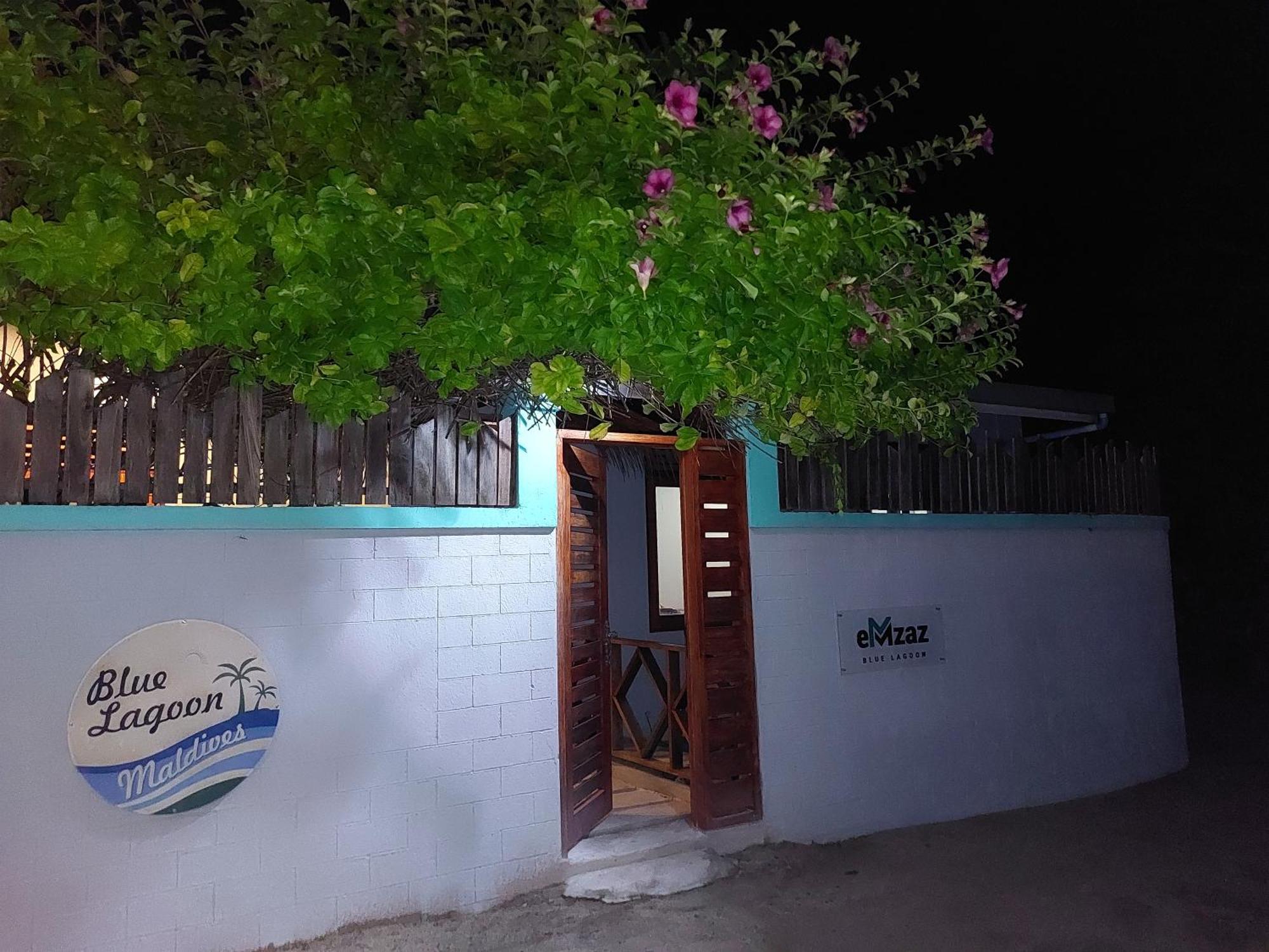 Emzaz Blue Lagoon Ugoofaaru Exteriér fotografie