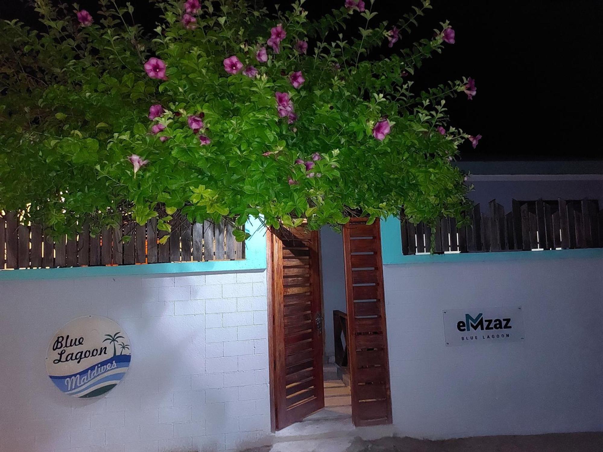 Emzaz Blue Lagoon Ugoofaaru Exteriér fotografie